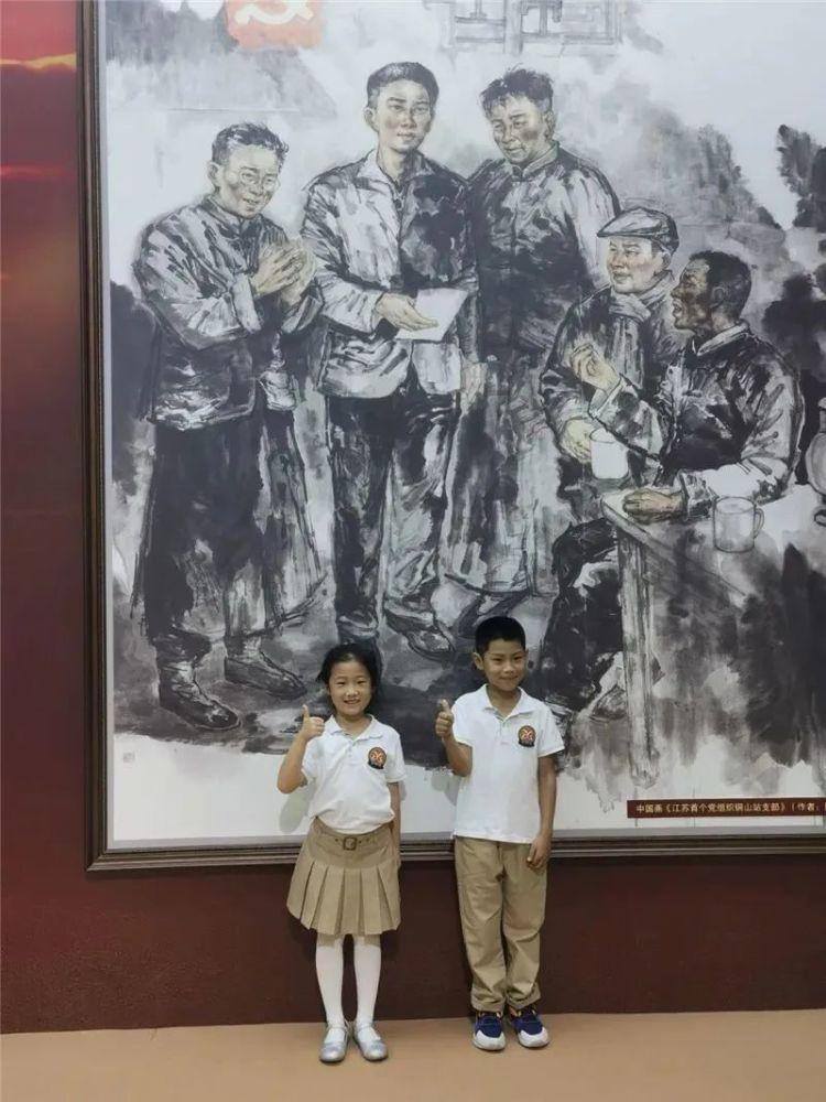听障老人办通行证民警全程纸笔交流