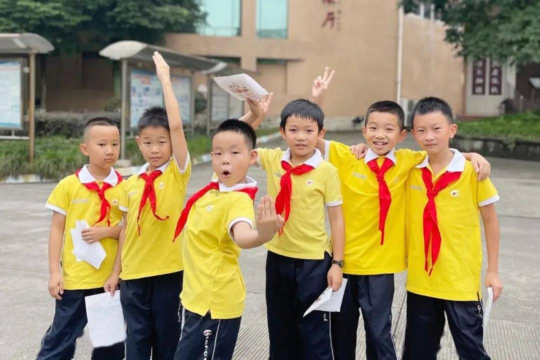 加拿大里多运河冰场重新开放(环球掠影)